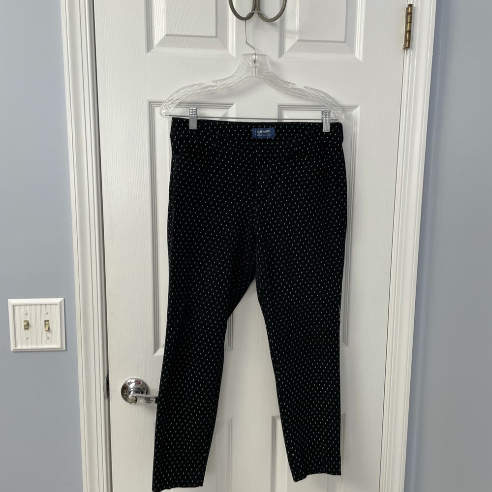 Old Navy Black and White Polka Dot Pant
